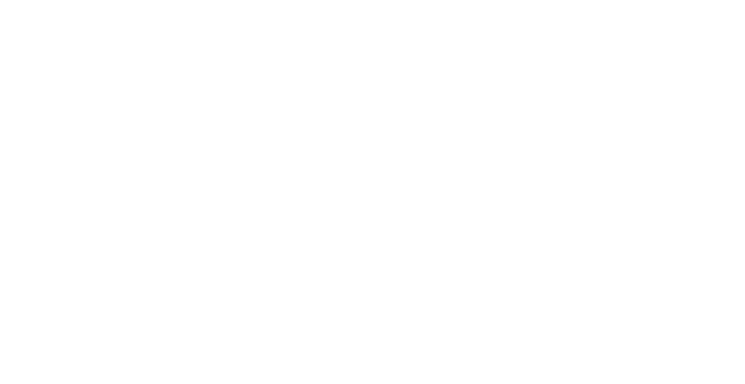 białe logo na którym jest aparat i napis ewa tomasik karwowska